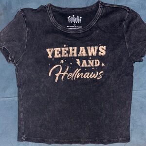 Stylish Women's Tee - Black